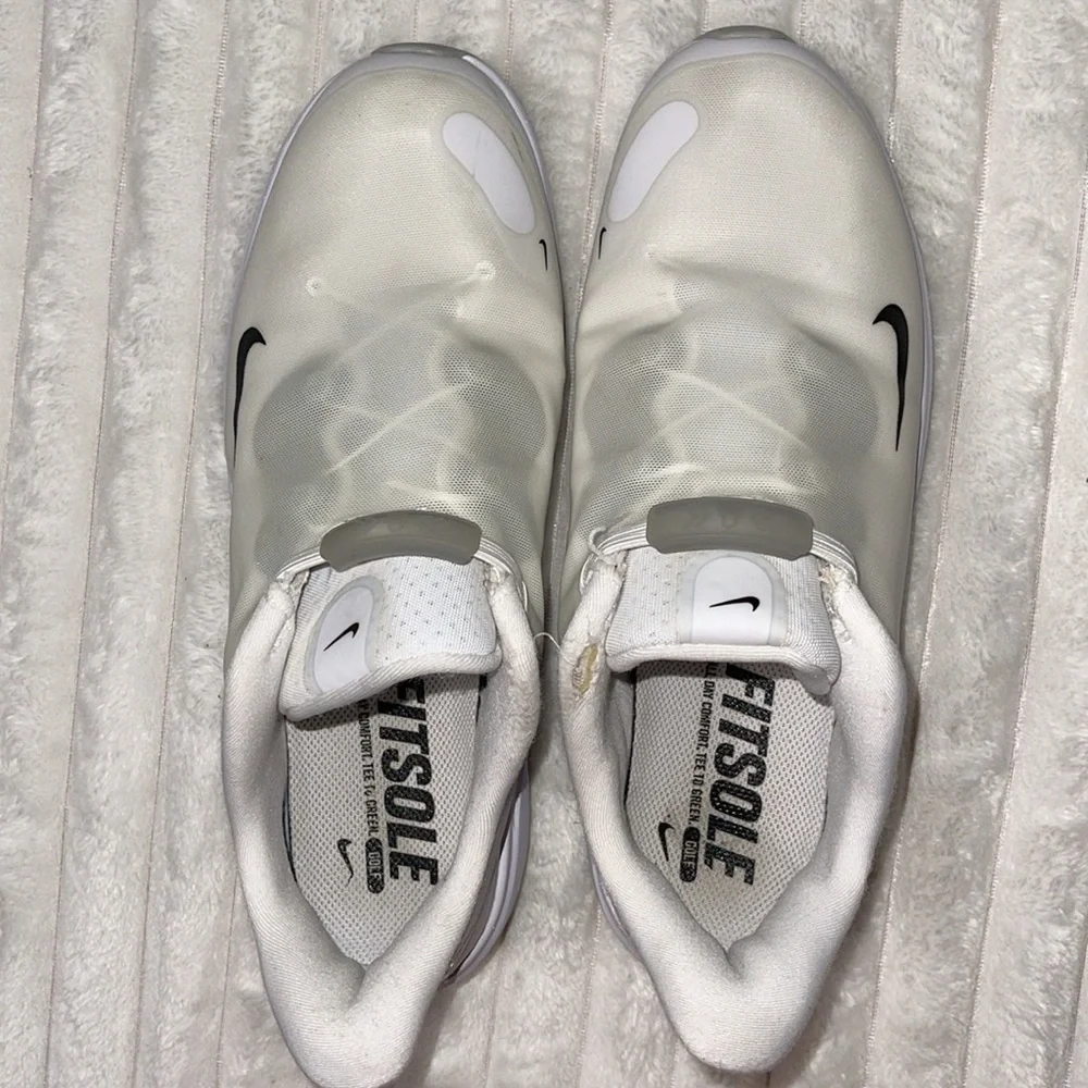 Nike Women’s React Ace Tour | Size 9